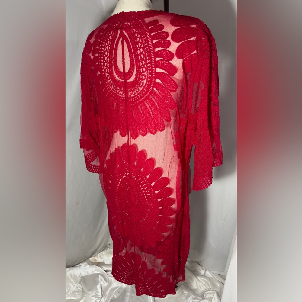 Sheer Red Sheer Lace Kimono Duster Women’s Medium